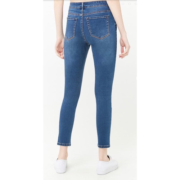 NTW Forever21 High Rise Skinny Jeans - Picture 4 of 7